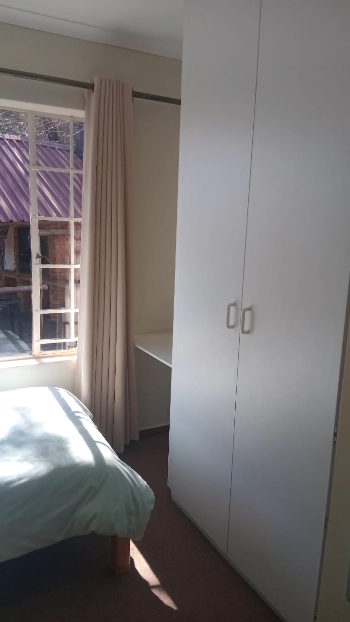 9 Bedroom Property for Sale in Parys Free State